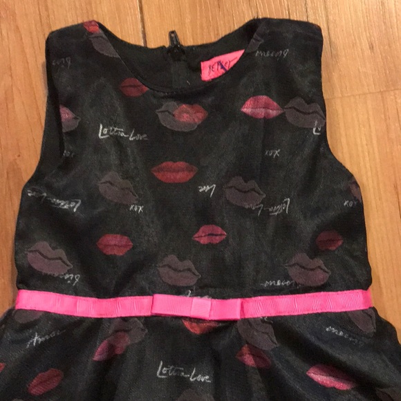 Betsy Johnson net overlay dress - Picture 2 of 6